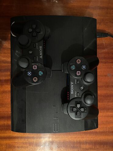 PS3 (Sony PlayStation 3): Ps3 super slim прошитый в хорошем состоянии, все шнуры имеются и