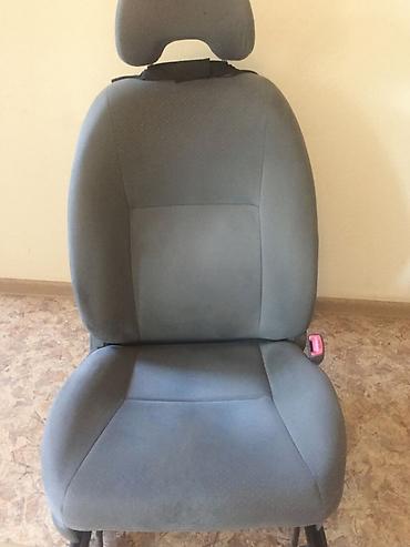 salon oturacaqlari: Toyota Prius 20 kuza. 2008 orijinal salon oturacaqları dəsti — 2
