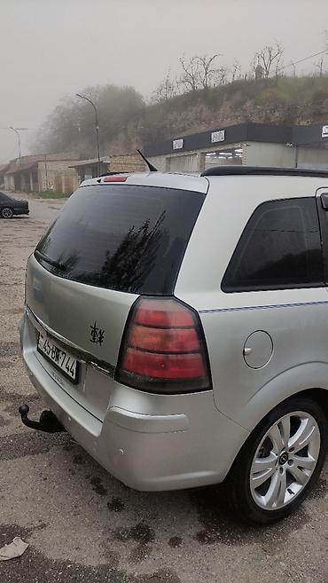 opel vectra b fara: Opel Zafira: 2.2 l | 2006 il Universal — 9
