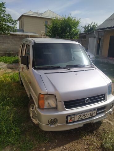 срочно срочно продаю машина: Suzuki Wagon R: 1999 г., 1 л, Механика, Бензин, Универсал