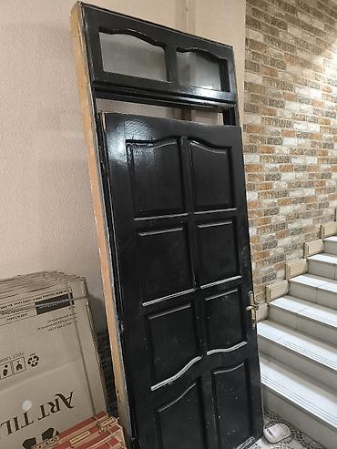 Qara rəngli giriş/qapı dəsti təmiz taxta qapı,ramkasida var,kilidə lalafo.az -da Qara rəngli giriş/qapı dəsti təmiz taxta qapı,ramkasida var,kilidə