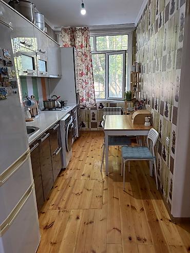 Продажа квартир: 4 комнаты, 84 м², 1 этаж — 18