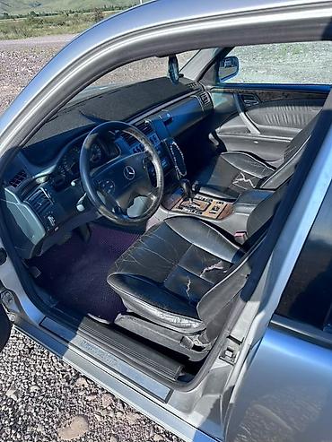 сидения ман: Mercedes-Benz E-Class: 2000 г., 3.2 л, Автомат, Бензин, Седан — 4