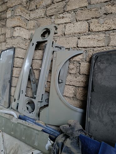 Digər avtomobil ehtiyat hissələri: Məhsul: Avtomobil ehtiyat hissələri toplusu Təsvir: - Qapı komplekti — 18