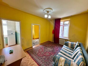 квартира батир: 2 бөлмө, 31 кв. м, 2 кабат, Косметикалык ремонт