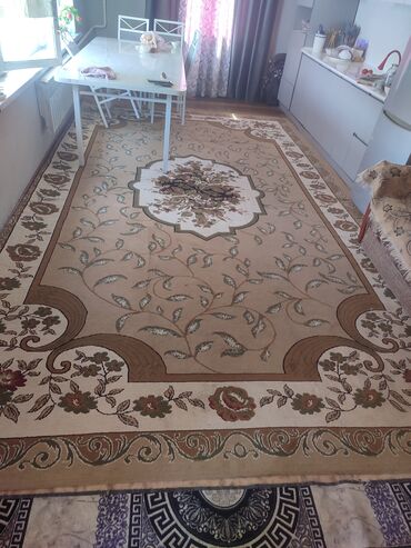 ковер серый: Килем Колдонулган, 600 * 400, Түркия, Накталай эмес/накталай төлөм