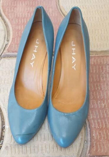 обувь женская 38: Туфли 38, цвет - Голубой