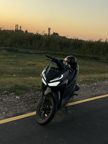 мото 400 куб: Скутеретта Honda, 125 куб. см, Бензин, Б/у — 3