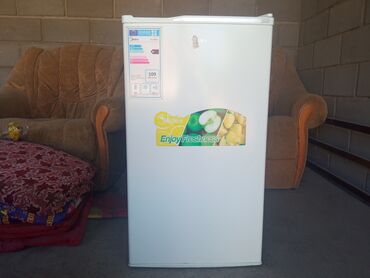 Холодильники: Холодильник Midea, Б/у, Минихолодильник, 40 * 80 *