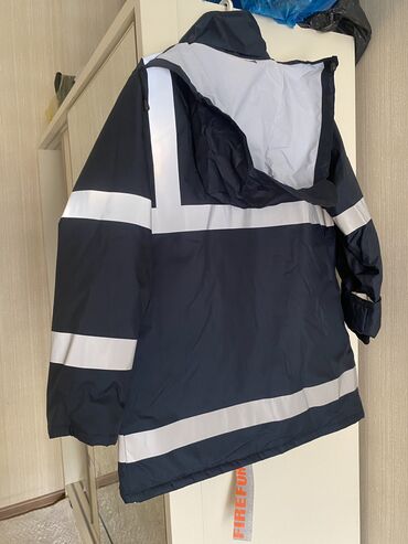 Kurtkalar: Kurtka, Vetrovka, Payız, L — 10