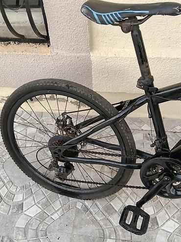 velosipedler 28: Şəhər və yüngül off-road üçün universal dağ velosipedi - Rəng: mat — 7