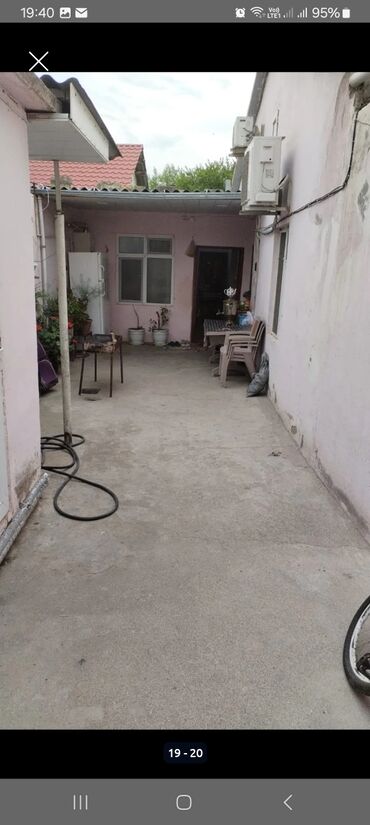 Həyət evləri və villaların satışı: Bakıxanov qəs. 3 otaqlı, 100 kv. m, Orta təmir -da lalafo.az — 20 Həyət evləri və villaların satışı: Bakıxanov qəs. 3 otaqlı, 100 kv. m, Orta təmir — 20