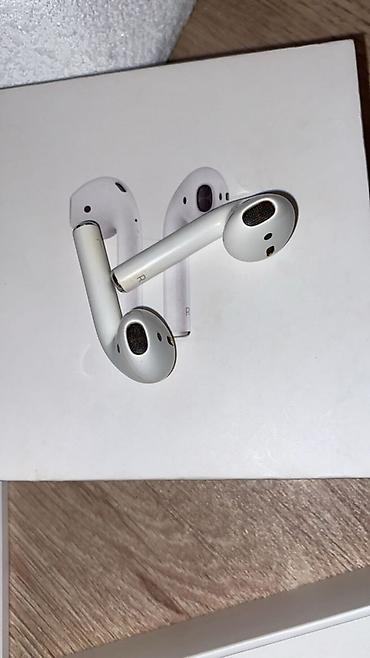 marshall qulaqliq: Apple AirPods with Charging Case (Model: MV7N2ZM/A) - Qablaşdırma — 6