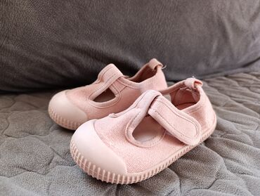 vrece za bebe za zimu: Slipper booties, Lc Waikiki, Size - 22