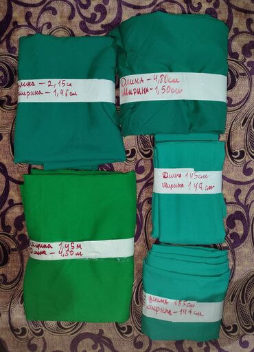 Другой текстиль: Продаю синтетические тканивсе кусками : Чёрный атлас 4 штуки длина — 6