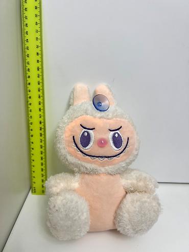 Yumşaq oyuncaqlar: Labubu kolleksiyası: 22 ədəd adi boy labubu 1 ədəd orta boy labubu 1 — 3