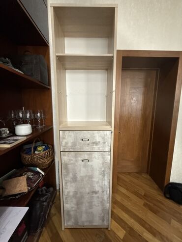 кухонный шкаф буу: Продаю шкаф детский-школьный, б/у, состояние хорошее. Самовывоз