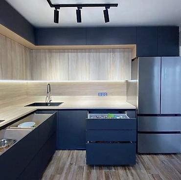 silver kitchen: Кухонный гарнитур, Новый, цвет - Серый, МДФ — 2