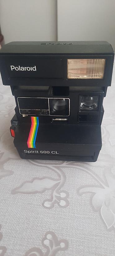 camera 2500: Polaroid Spirit 600 CL ani şəkil çəkən fotoaparat. Klassik Polaroid — 1