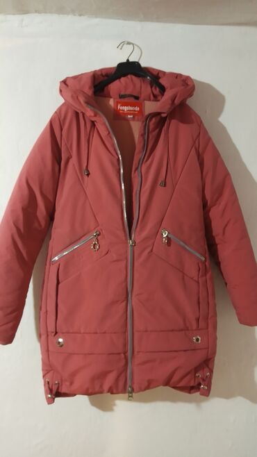 розовый пиджак: Куртка. в хорошем состоянии. Носили не долго. размер указан на фото