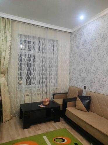 Divan və kreslo dəstləri: İşlənmiş, Divan, 2 kreslo, Bazalı, Açılan -da lalafo.az — 7 Divan və kreslo dəstləri: İşlənmiş, Divan, 2 kreslo, Bazalı, Açılan — 7