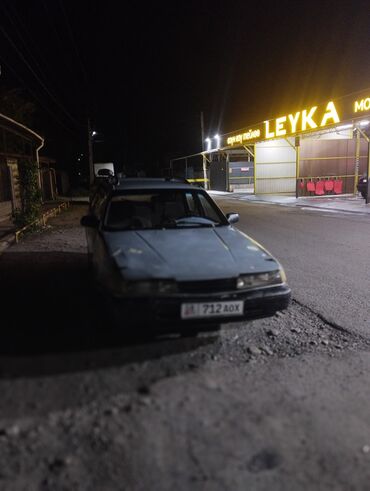 Mazda: Mazda 626: 1989 г., 2 л, Механика, Бензин, Универсал