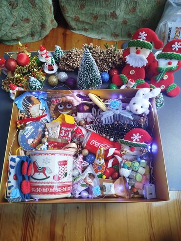 Hədiyyə bağlamaları: Yeni, Ödənişli çatdırılma — 11