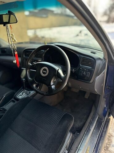 Subaru: Subaru Legacy: 2002 г., 2.5 л, Автомат, Бензин, Универсал