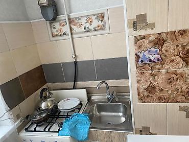 тыныстанова: 1 комната, 45 м², Золотой квадрат Индивидуалка, 2 этаж, Косметический ремонт — 5