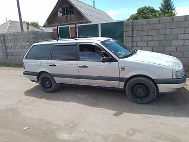 бус т2: Volkswagen Passat Variant: 1991 г., 2 л, Механика, Бензин, Универсал — 9