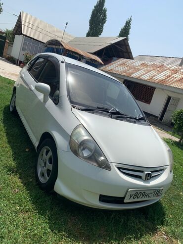 авто в рассрочку в бишкеке без первоначального взноса: Honda Fit: 2007 г., 1.3 л, Вариатор, Бензин, Хетчбек