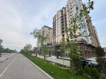 аренда футбольная поля: Сдаю Офис, 149 м², В жилом комплексе, С видом на горы, 1 линия, С отдельным сан узлом