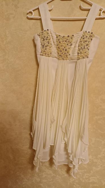 Ziyafət donları: Ağ don,2dəfə geyinilib.200azn alınıb — 14