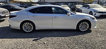 100: Lexus ES: 2019 г., 2.5 л, Автомат, Гибрид, Седан — 8
