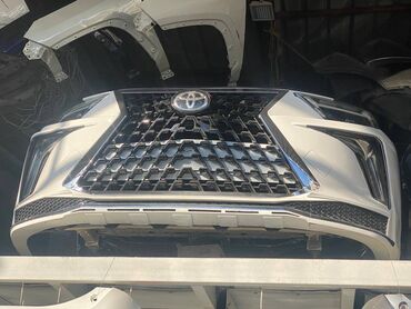 Решетки радиатора: Решетка радиатора Lexus 2016 г., Б/у, Оригинал — 8