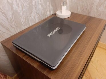 toshiba notebook azerbaycan qiymetleri: İşlənmiş Toshiba, 15 ", Intel Core i3, 128 GB