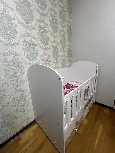 ali bebe mobilya: Uşaq beşiyi – “Teddy” dizaynlı - Rəng: ağ, bej nöqtəli dekorlu — 3