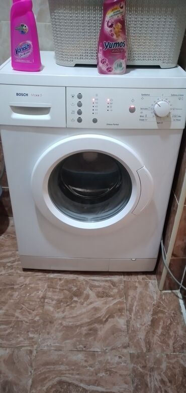 Paltaryuyan maşınlar: Paltaryuyan maşın Bosch, 5 kq, Avtomat, Qurutma var, Kredit yoxdur, Pulsuz çatdırılma