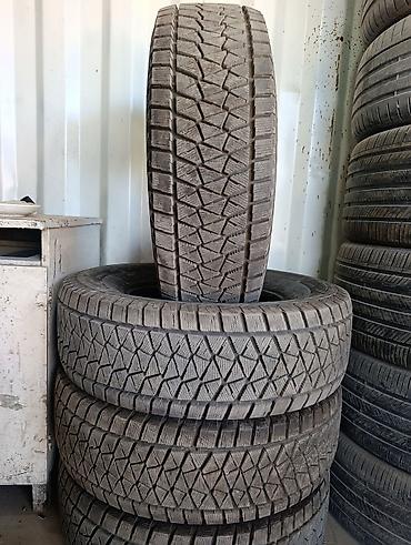 205 70 17: Зимние шины Bridgestone Blizzak DM-V2 - Размер: 265/70 R17 - Индексы — 1