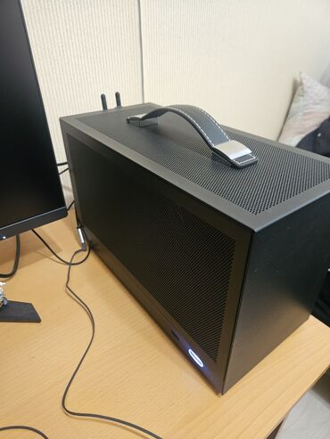 ducky one 2: Компьютер, ядер - 6, ОЗУ 16 ГБ, Игровой, Б/у, Intel Core i5, NVIDIA GeForce RTX 4060 Ti, SSD