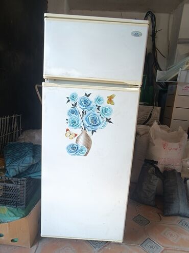 холодильник бу: Б/у 2 двери Atlant Холодильник Продажа, цвет - Белый, С колесиками