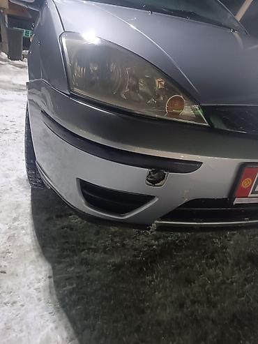 Ford: Ford Focus: 2003 г., 1.6 л, Механика, Бензин, Универсал — 9