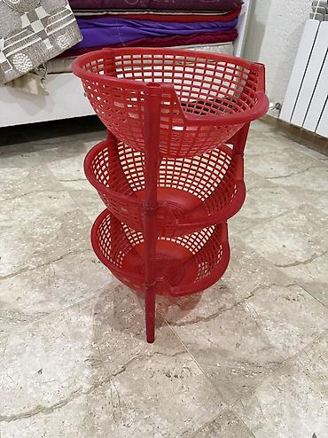 Plastik 3 mərtəbəli səbət stendi. - Material: möhkəm plastik - Rəng
