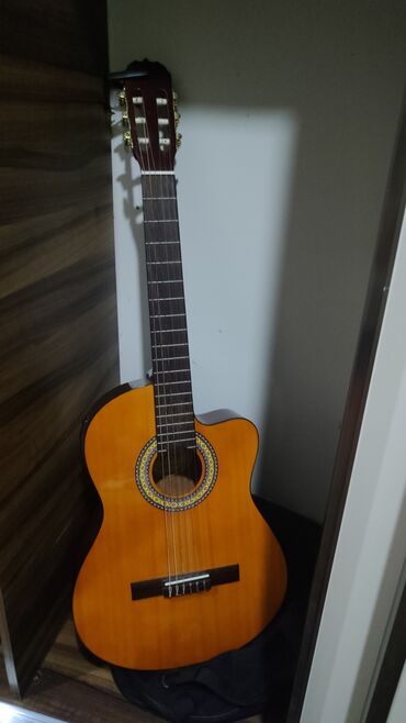 Klassik gitaralar: Klassik gitara, İşlənmiş