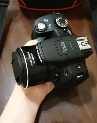 canon 750d qiymeti: Canon 1100 az işlınmiş 1500 almışam 399 azn satıram pul lazımdı onun