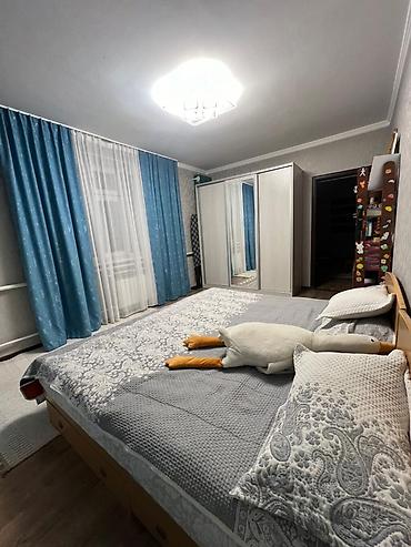 Продажа коттеджей и домов: 6 комнат, 200 м², 5 соток, Бишкек, Ак-Ордо ж/м Агентство недвижимости — 21