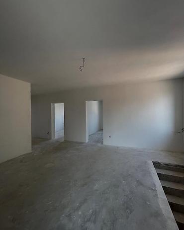 Продажа коттеджей и домов: 🏡 Продаётся 2х эт дом - ПСО (White Box) 📍Локация: ж/м Оскон-Ордо. 6-я — 5