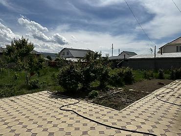 Продажа коттеджей и домов: Продаем жилой кирпичный дом сразу два участка общая площадь 9 соток — 3