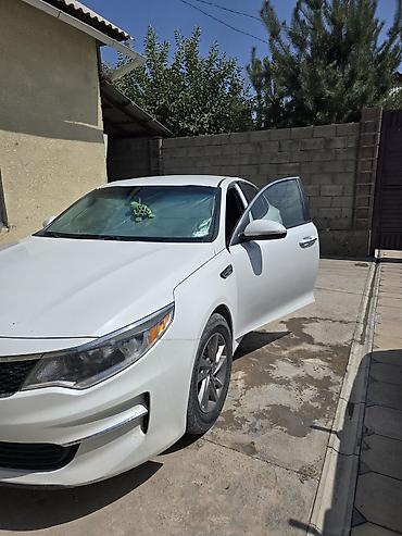 салон машины: Kia Optima: 2019 г., 2.4 л, Автомат, Бензин, Седан — 1