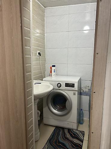 Долгосрочная аренда комнат: ! Сдается квартира 1 комнат с отдельным кухня и прихожая с туалетом — 16